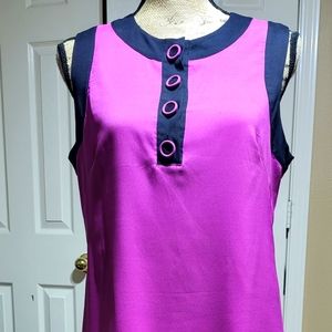 Summer dress, beautiful soft fabric. Machine washable. No odors no stains,no dam